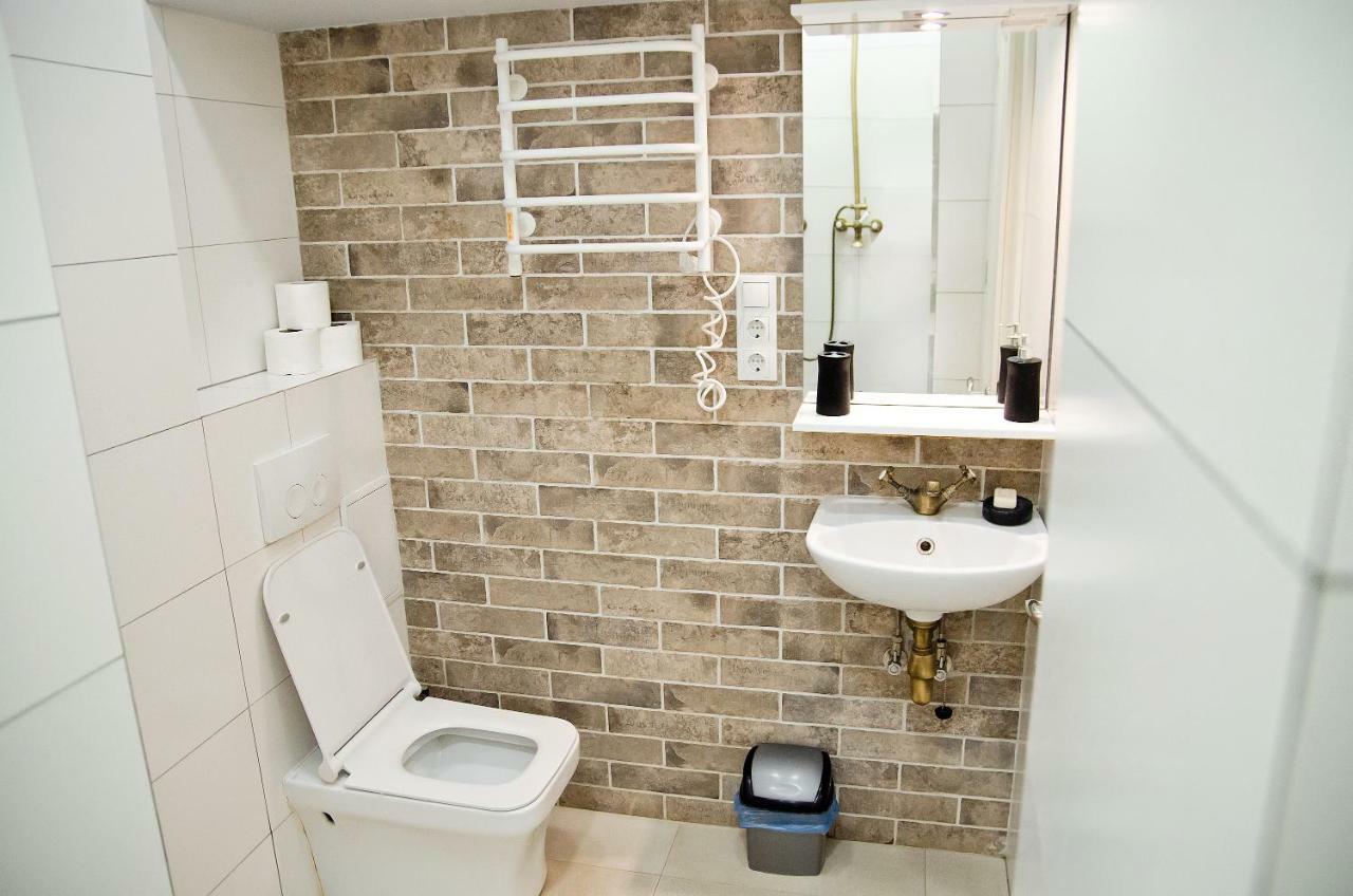 Deluxe Appartment In The City Center Leopoli Esterno foto