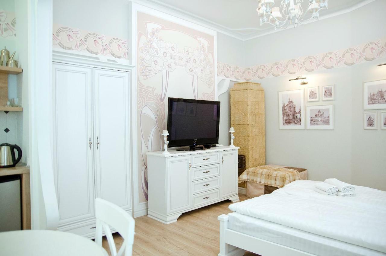 Deluxe Appartment In The City Center Leopoli Esterno foto